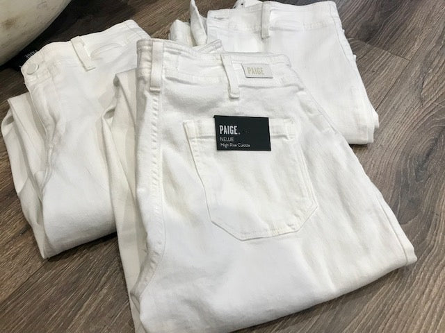 Fashion Tip: White After Labor Day