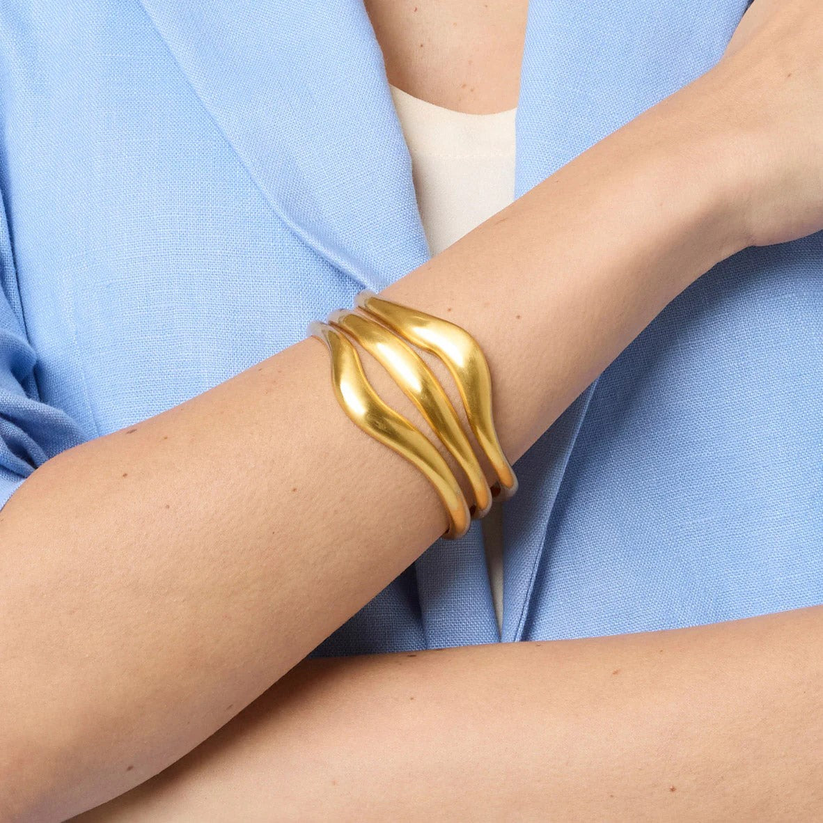 Julie Vos - Wave Cuff