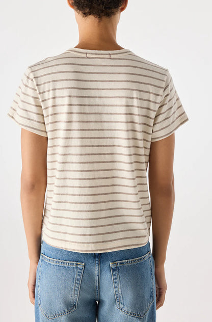 Amo - Lovey Tee