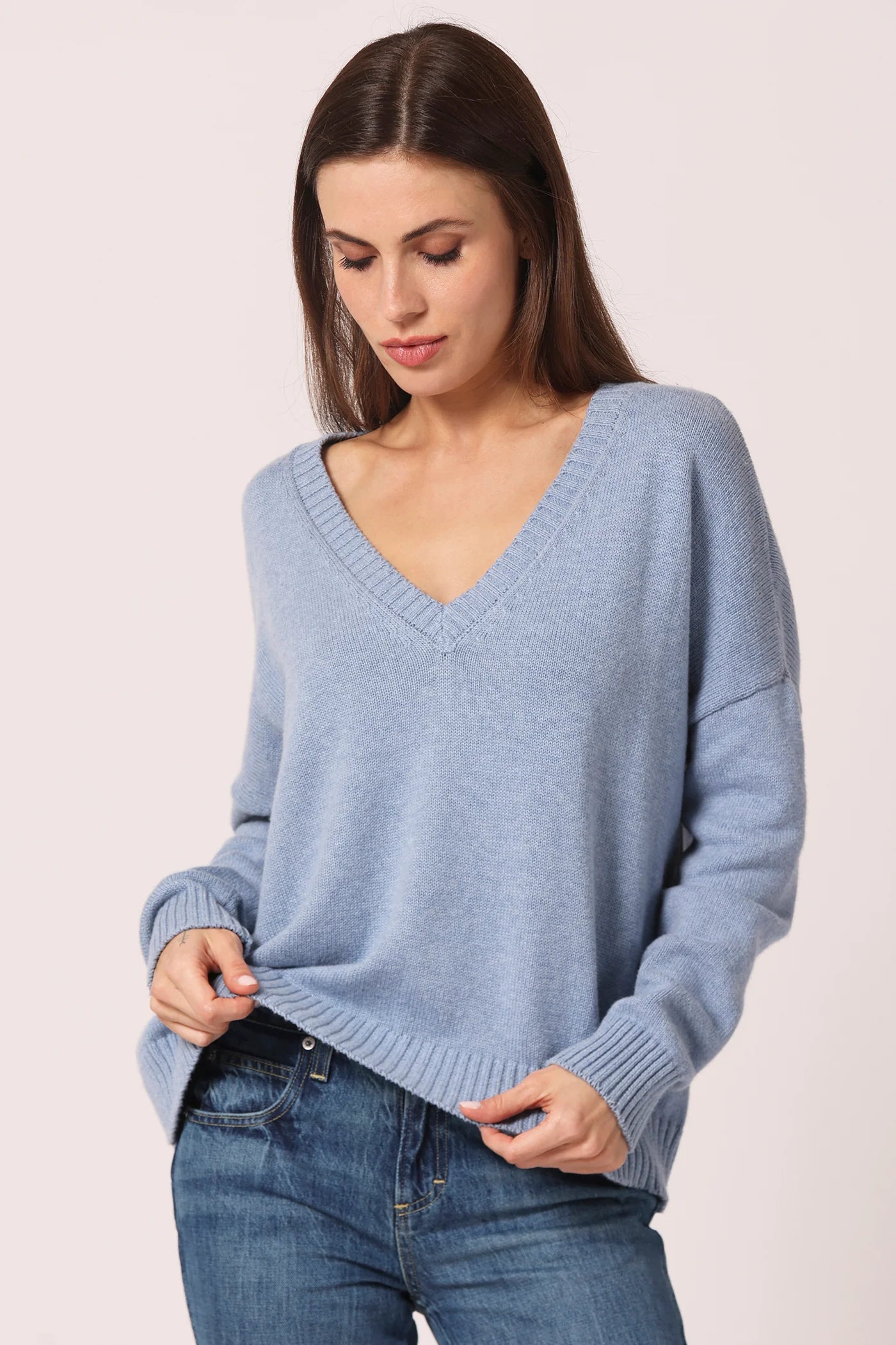 Minnie Rose - Boxy Vneck Sweater