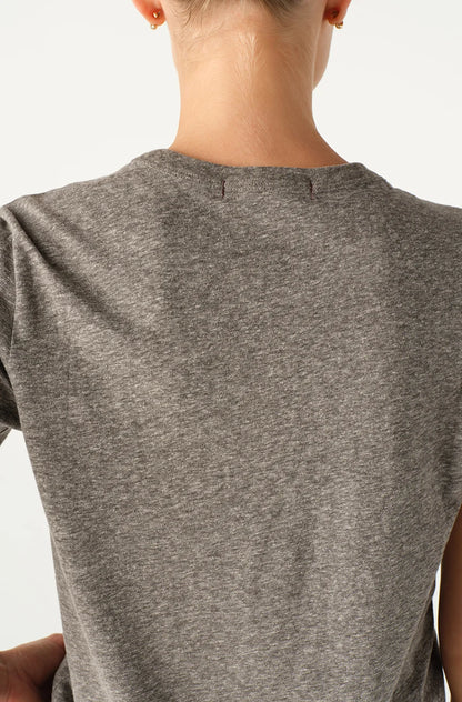 Amo - Lovey Tee