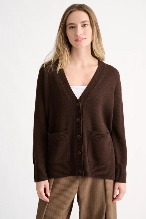 Kinross - Easy Vee Cardigan
