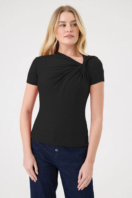 Goldie - Kara Tee